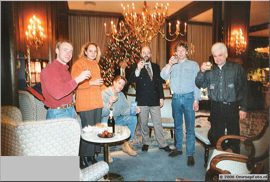 Foto 3-51. Happy New year in Wenen 1997 Olaf, Thijs, Hayo en Jan