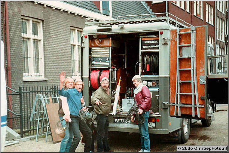 Foto 6-107. Trein 10 bij de Synagoge in Amsterdam 1980 Hans van der Parren - Arno Warmerdam - Jan Schimmel - Jan van Ooijen