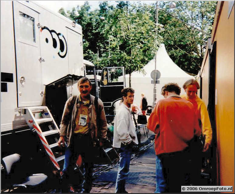 Foto 6-115. HuisFotograaf, Eus, Corné en Danny bij EuroTop in Amsterdam 1997