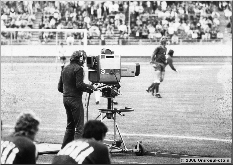 Foto 38-751. Ondergetekende doet camera bij de Olympische spelen in 1972. Wedstrijd Oost-Duitsland Polen in Neurenberg