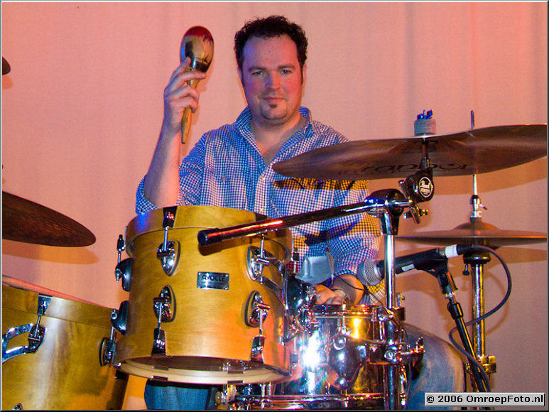Doos 53 Foto 1051 Rob Wijtman, drummer van 'OcoBar'