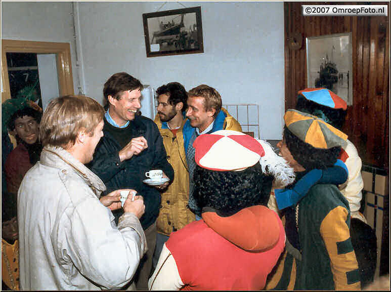 Doos 87 Foto 1737. Sinterklaas 1984 Terschelling